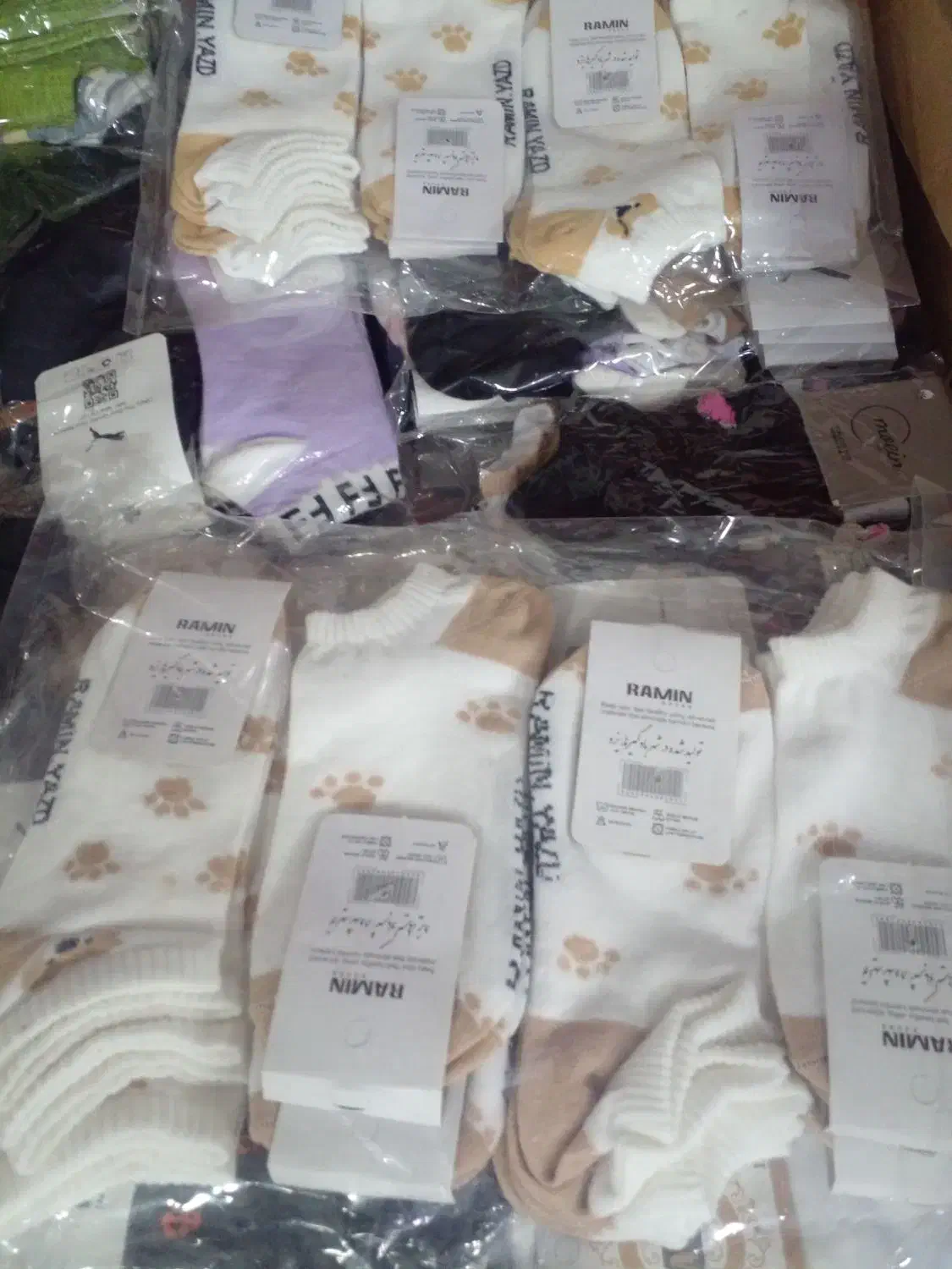 جوراب فقط ۱۱ هزار جین ۱۲ تایی|کفش و لباس بچه|یزد, |دیوار