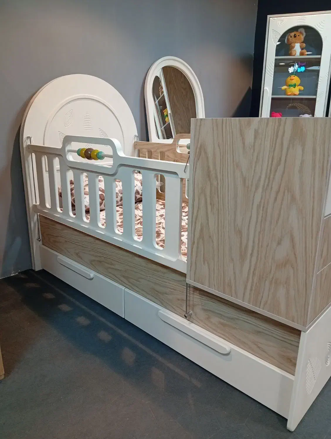 نوزاد نوجوان تخت کمد|تخت و سرویس خواب|چهاردانگه (تهران), |دیوار