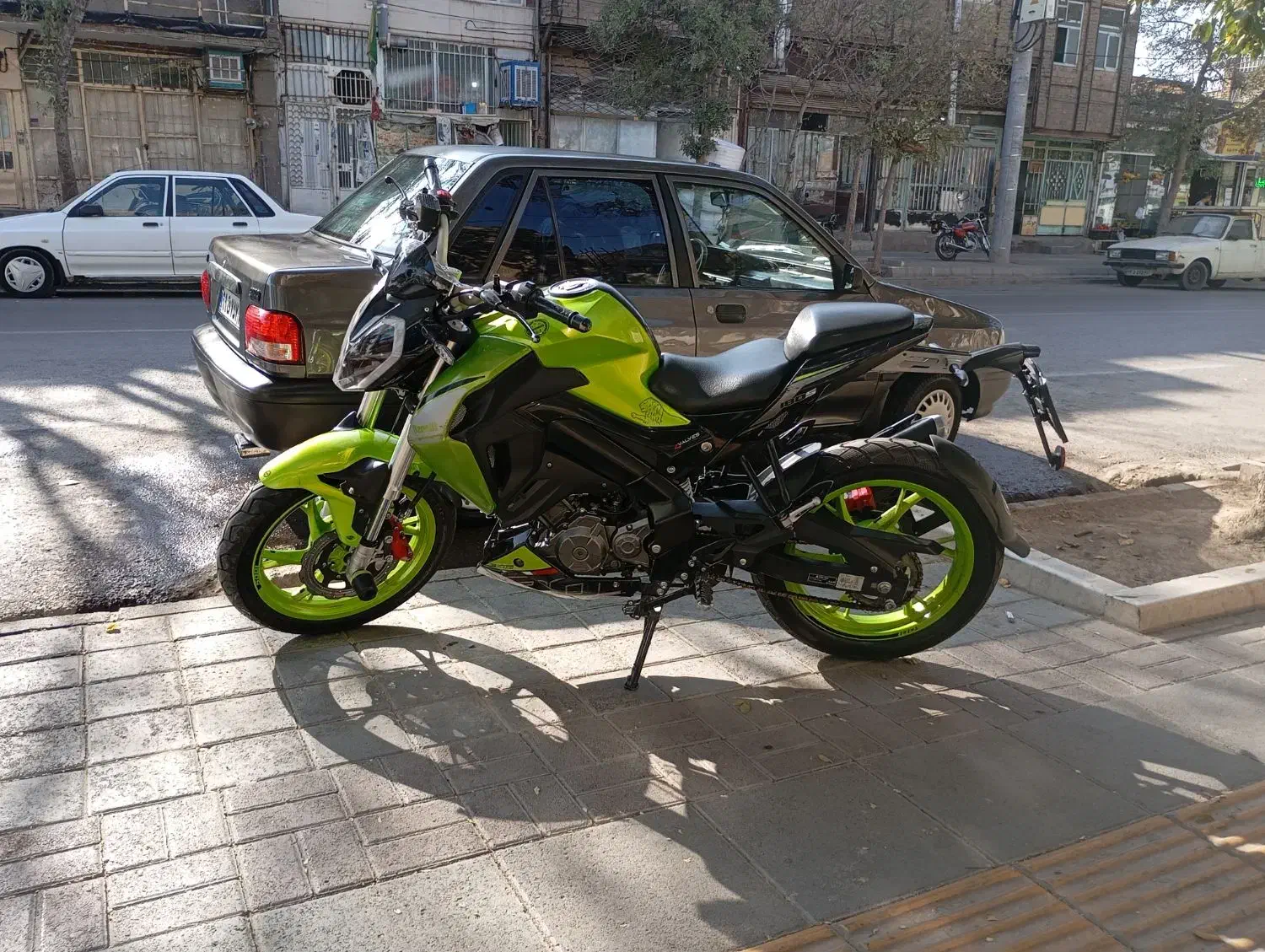 بنلی 180s|موتورسیکلت|مشهد, تلگرد|دیوار