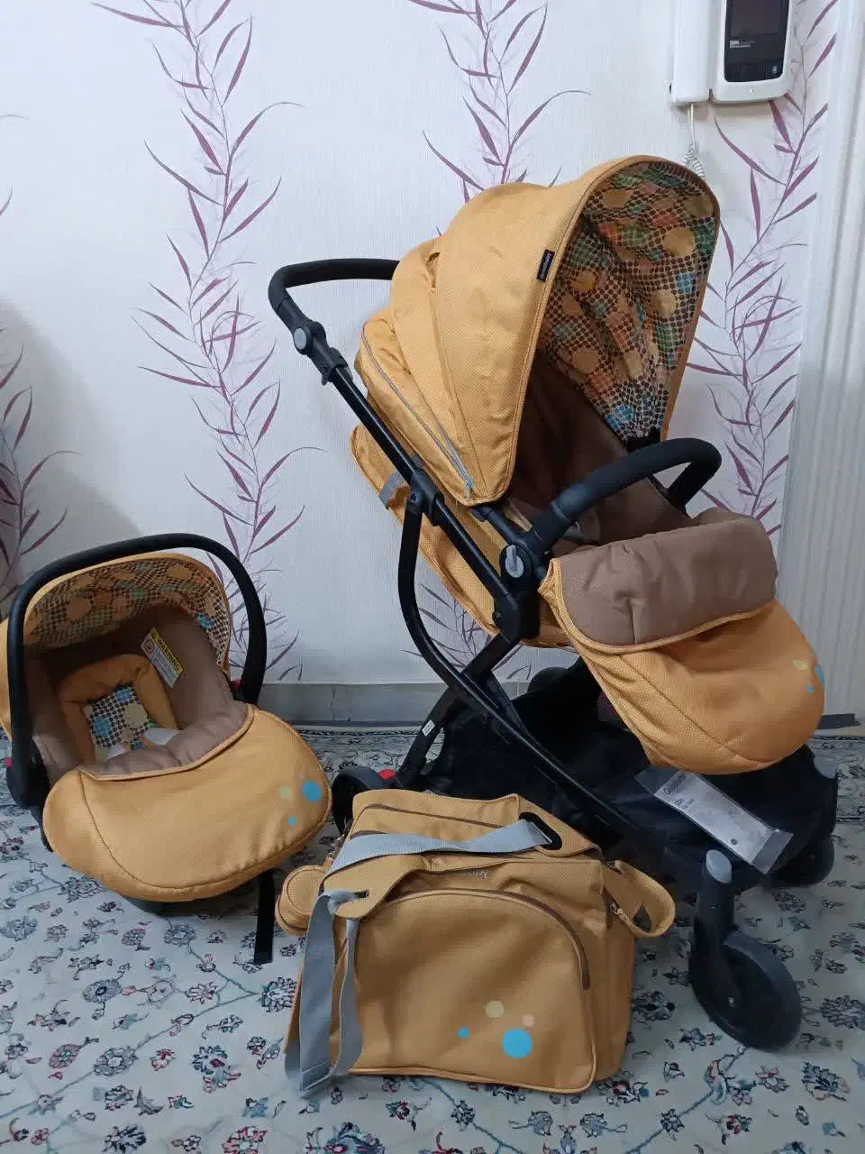 سیسمونی کامل|اسباب و اثاث بچه|مشهد, دانشجو|دیوار