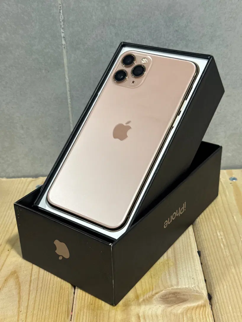 11 pro|موبایل|بوشهر, |دیوار
