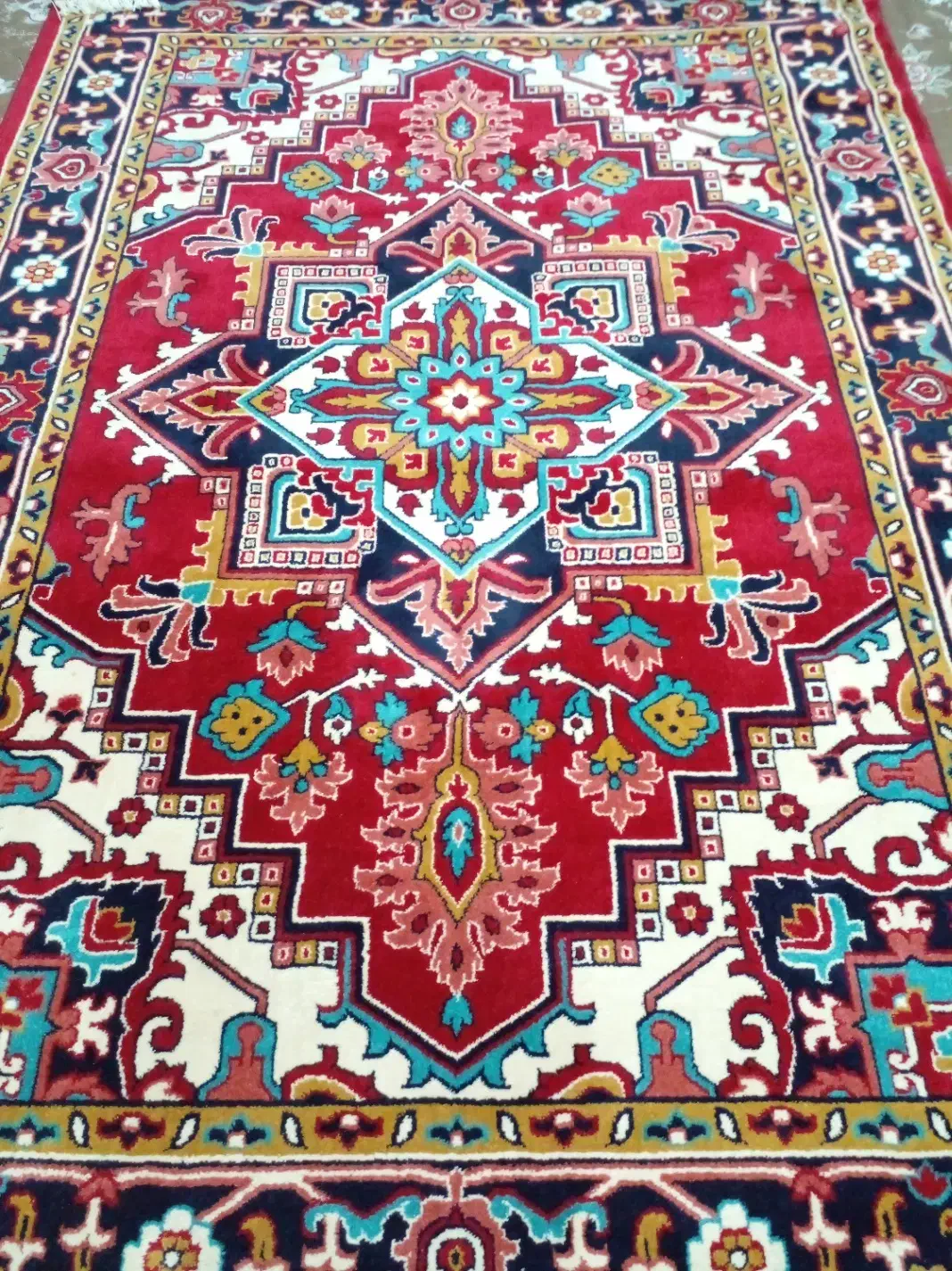 فرش ماشینی|فرش|مرند, |دیوار