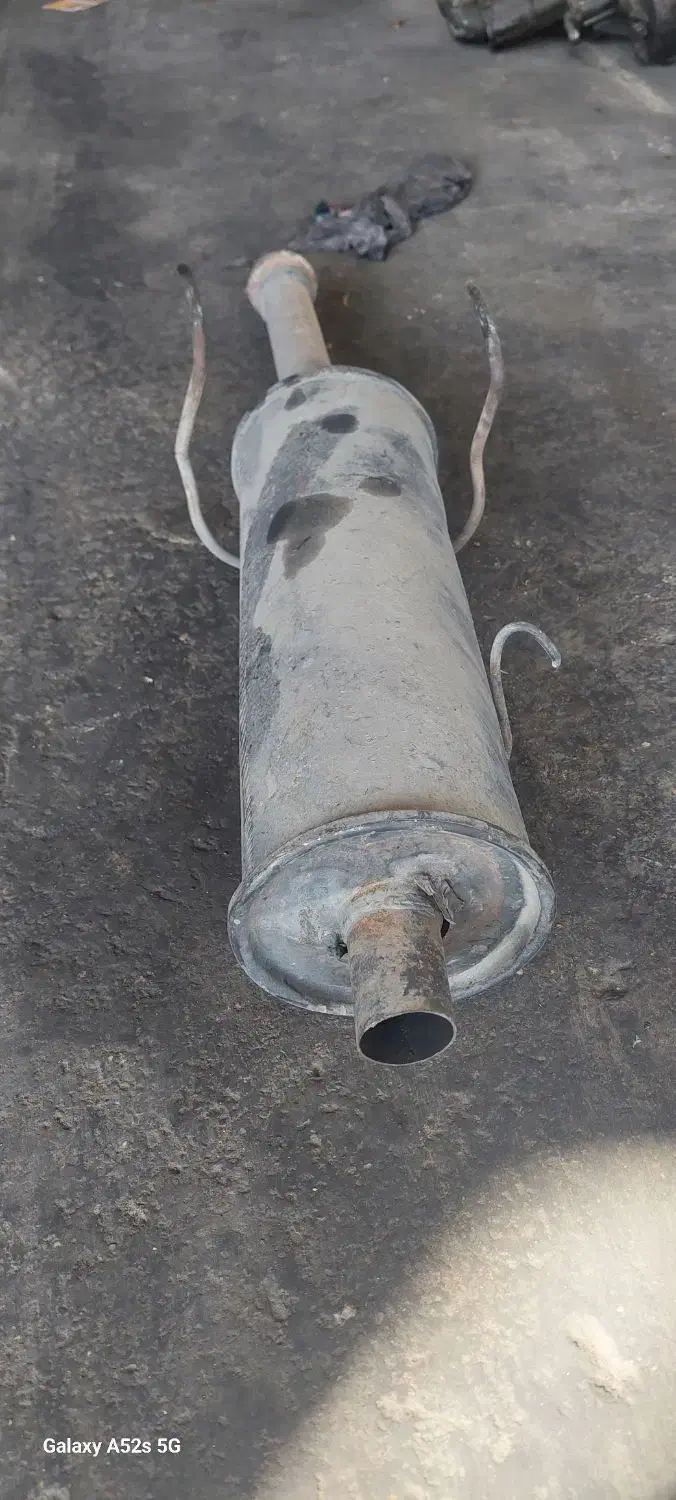 منبع اگزوز ۱۰۶ و بلوچی|قطعات یدکی و لوازم جانبی|خمینیشهر, |دیوار