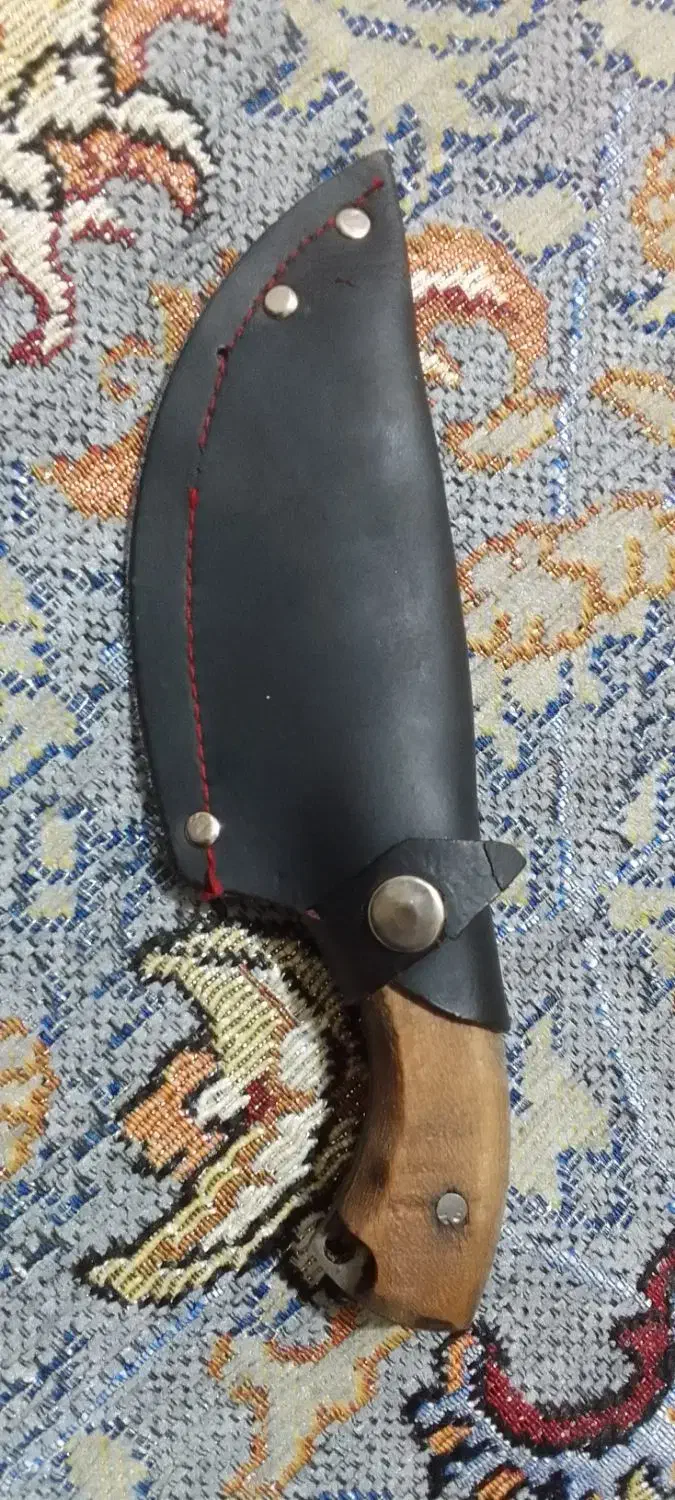 چاقو قیمت ۳۰۰|کلکسیون اشیاء عتیقه|دورود, |دیوار