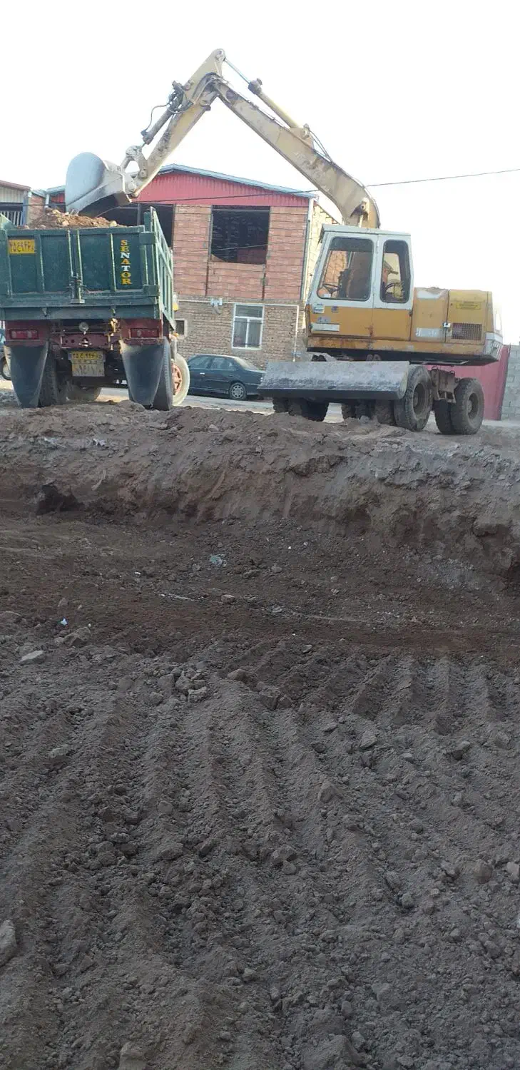 عملیات خاکبرداری|خدمات پیشه و مهارت|کرمان, |دیوار