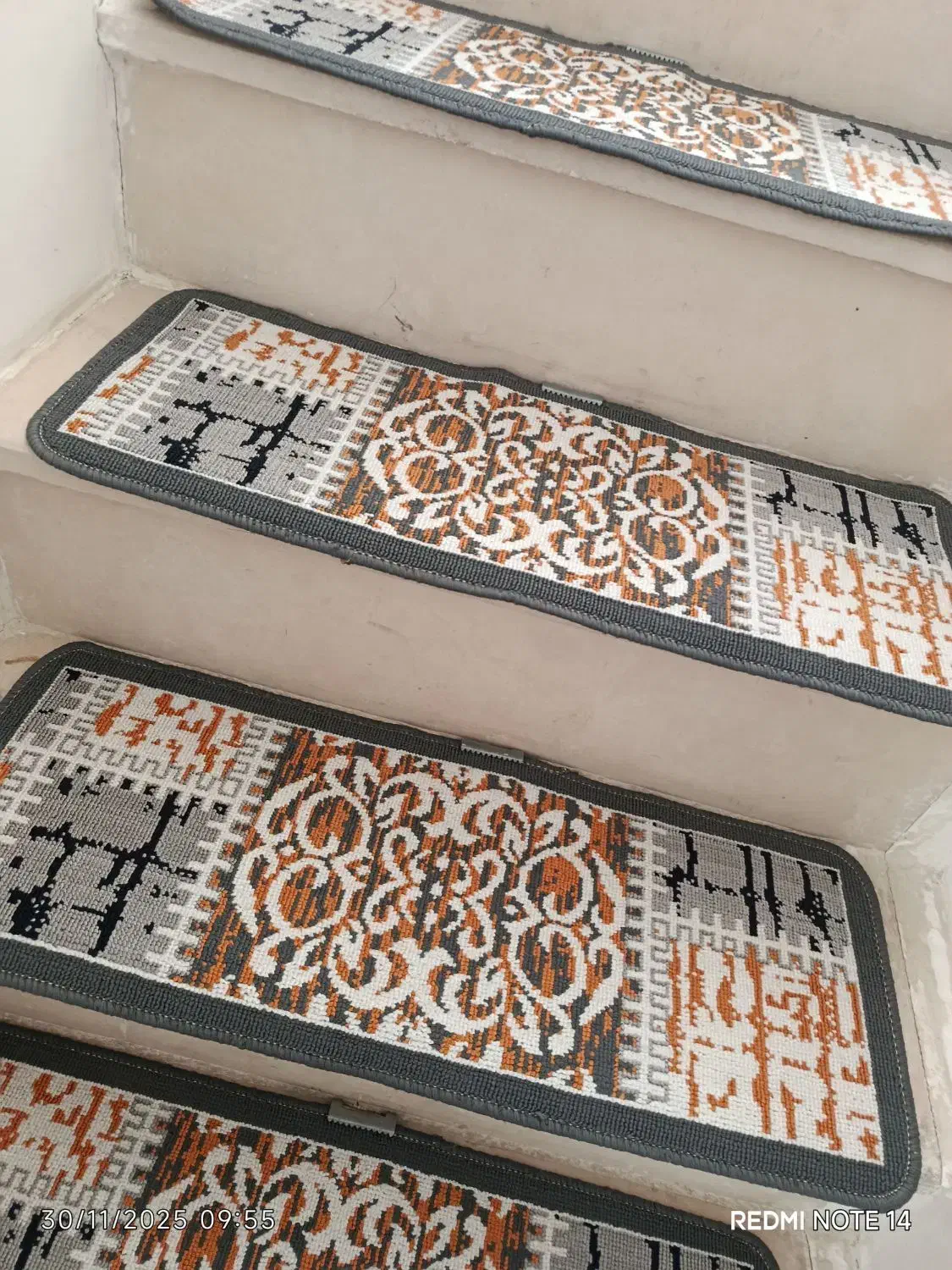 گلیم رو پله ای نو نو|گلیم، جاجیم، گبه|کرمانشاه, |دیوار