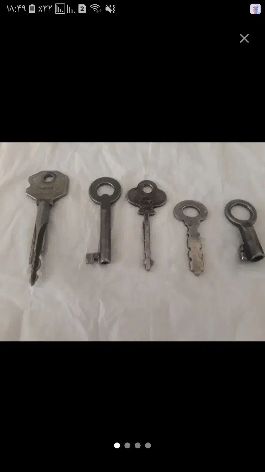 ۵ عدد کلید عتیقه فولادی|کلکسیون اشیاء عتیقه|اراک, |دیوار