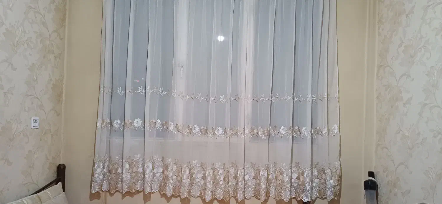 پرده گلدار|پرده، رانر، رومیزی|همدان, |دیوار