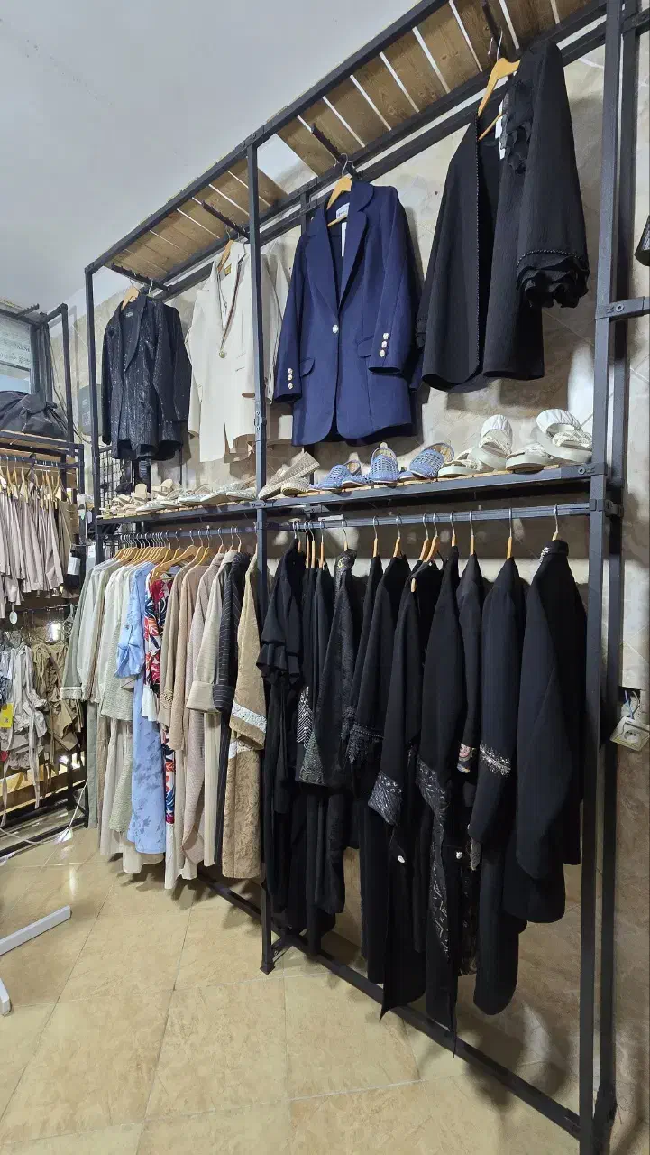 لباس|لباس|شریفآباد, |دیوار