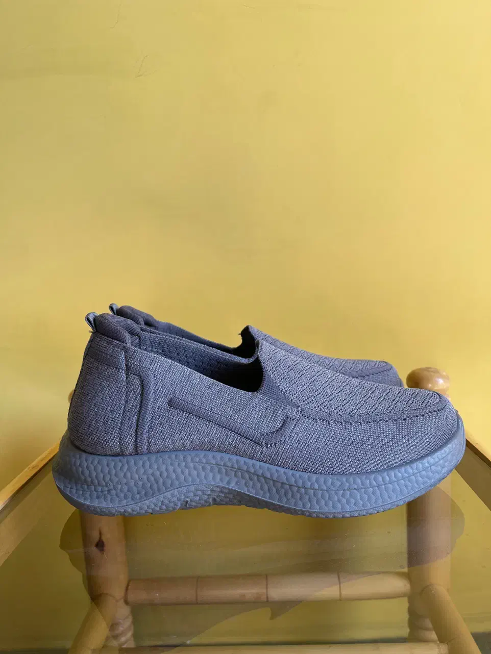 کفش راحتی و سبک- سایز ۳۹،۵|کیف، کفش، کمربند|شیراز, بعثت|دیوار