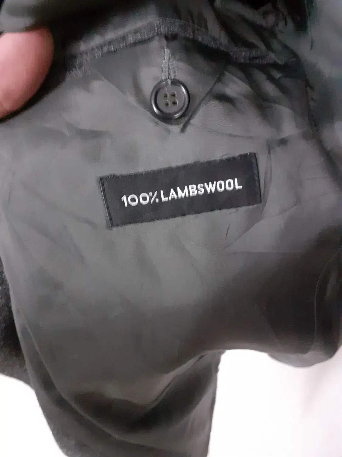 کت  تک|لباس|مشهد, سرافرازان|دیوار