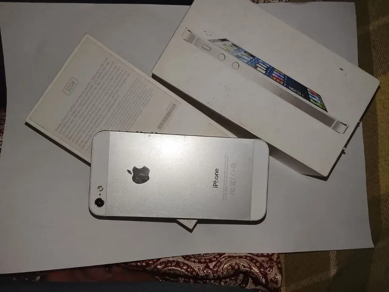 ایفون 5 سیلور 32 گیگ فروش یا معاوضه|موبایل|رشت, فرزانه|دیوار