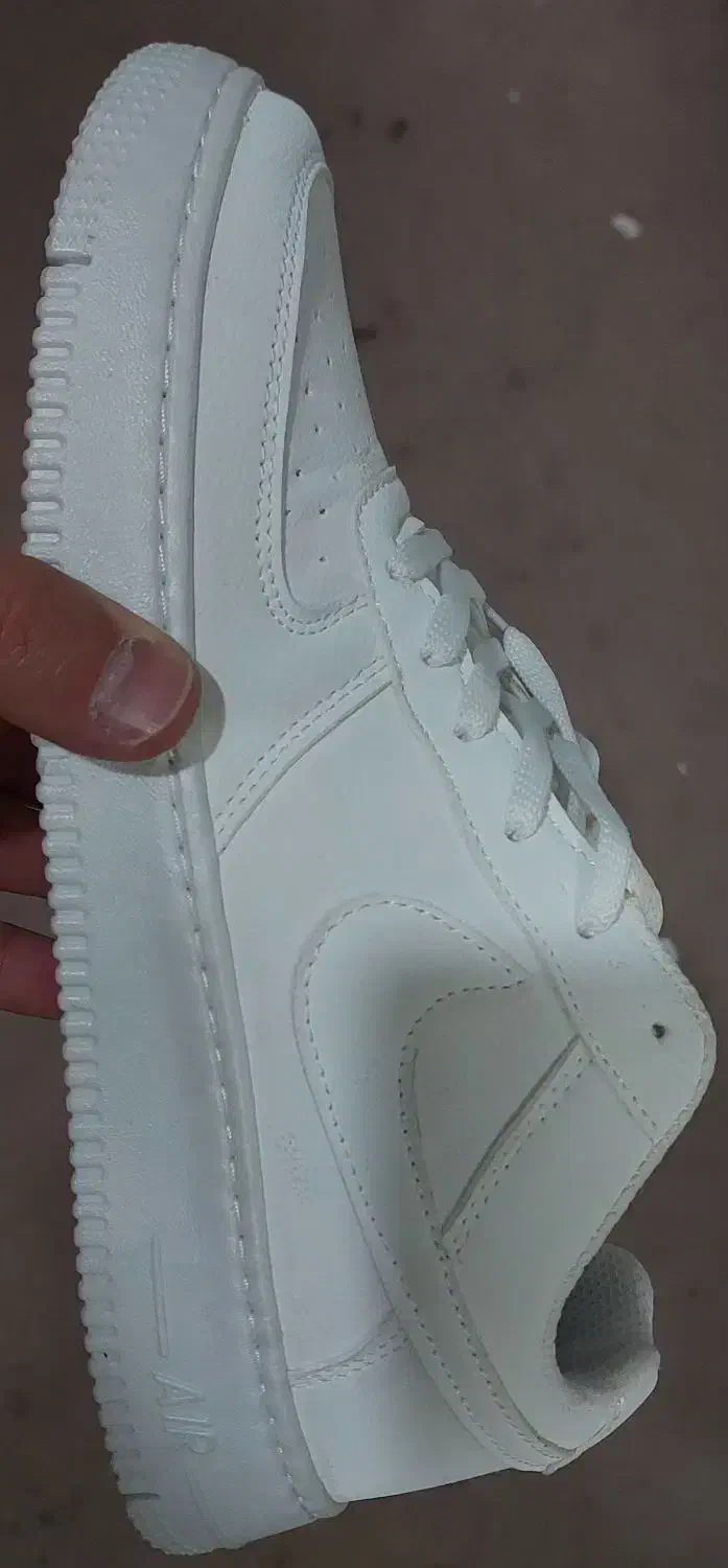 کفش کتانی|کیف، کفش، کمربند|فولادشهر, B5|دیوار