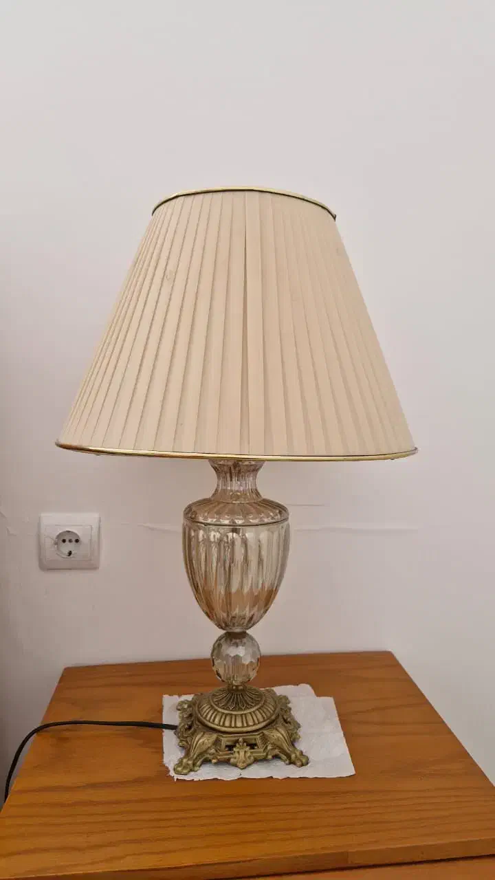 آباژور در حد نو|چراغ خواب و آباژور|سیرجان, |دیوار