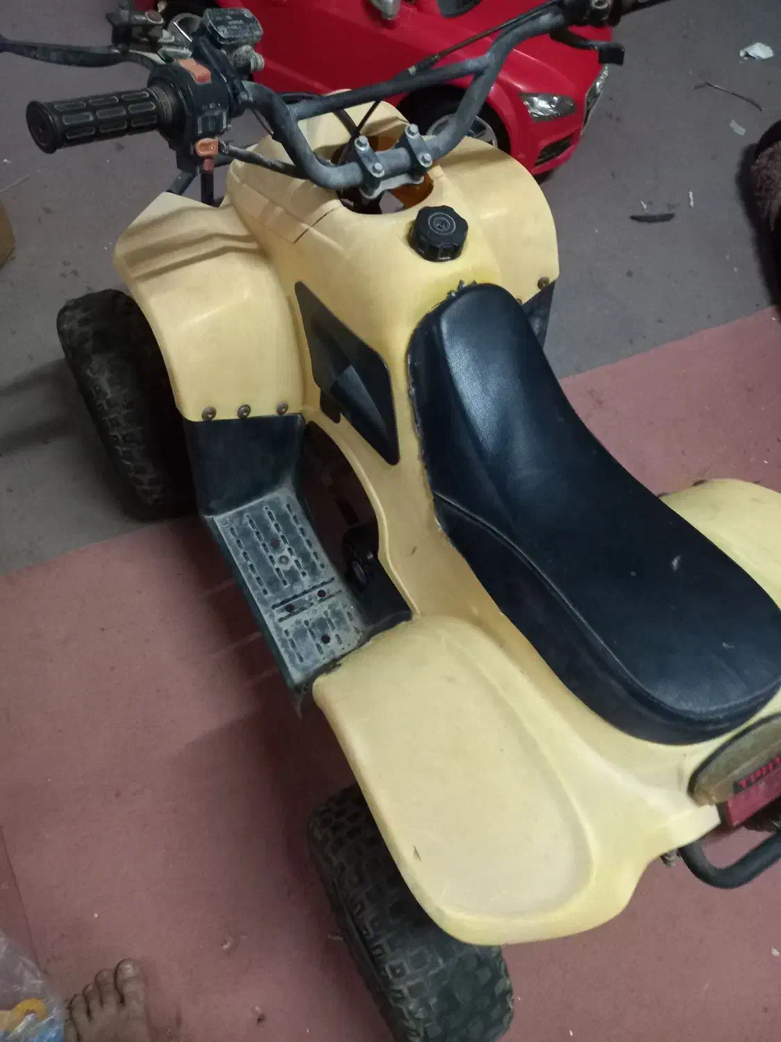 موتور چارچرخ|موتورسیکلت|کاکی, |دیوار