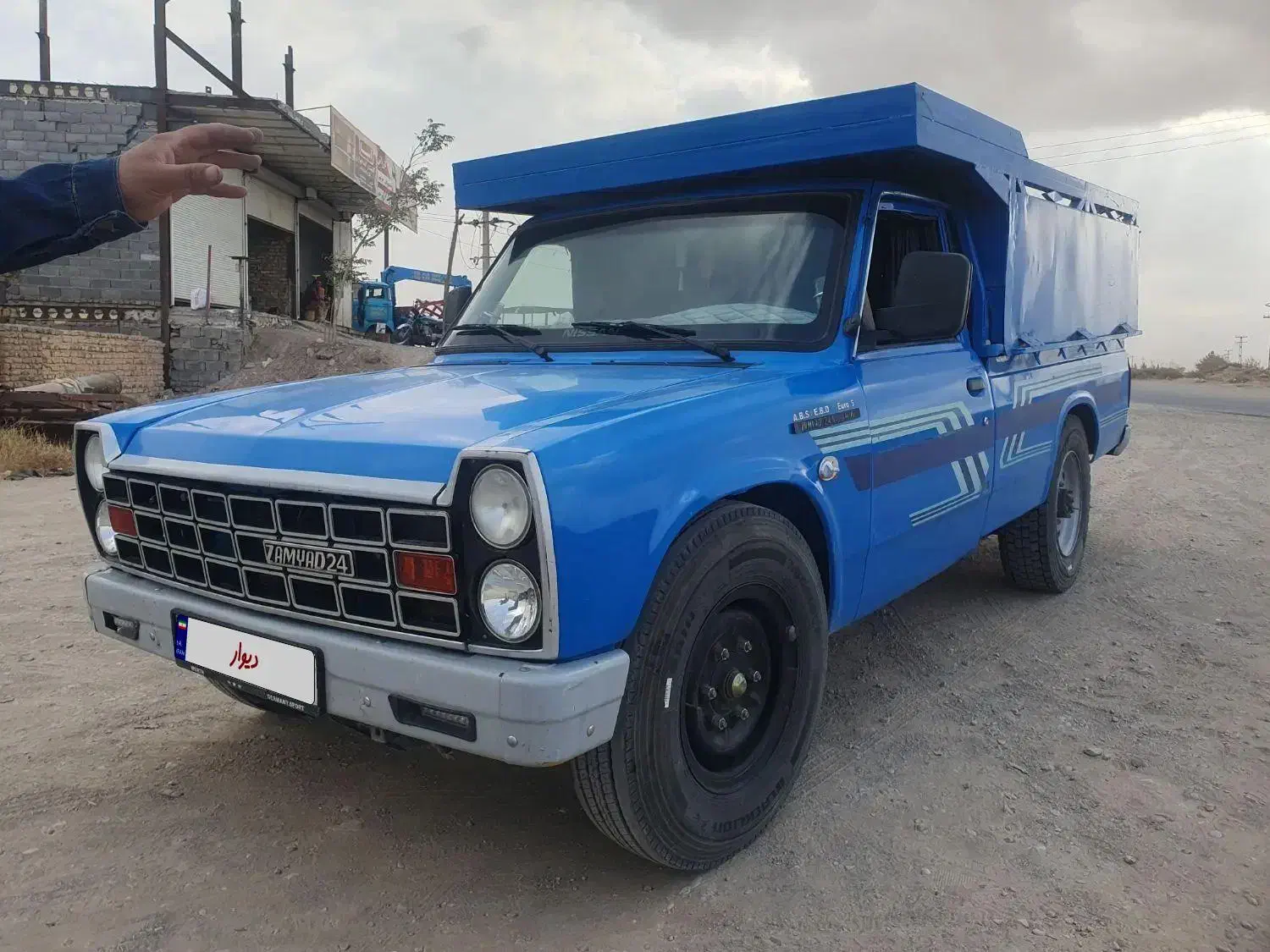 وانت نیسان آبی مشابه صفر|خودرو سواری و وانت|مشهد, حرم مطهر رضوی|دیوار