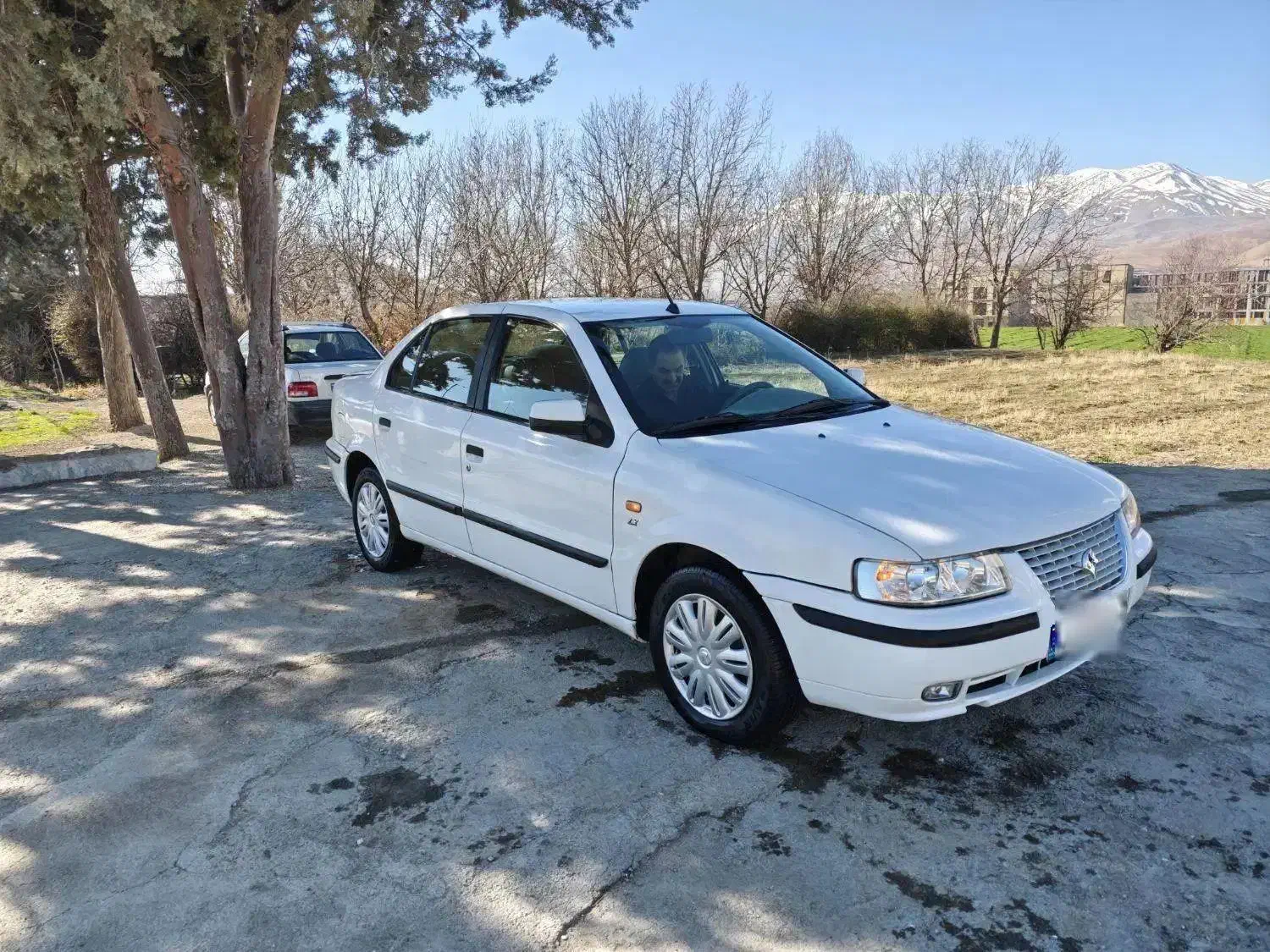 سمند ef7 مدل 98|خودرو سواری و وانت|بروجرد, |دیوار