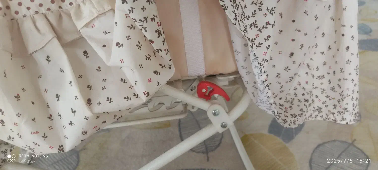 گهواره کودک|کالسکه و لوازم جانبی|آزادشهر, |دیوار