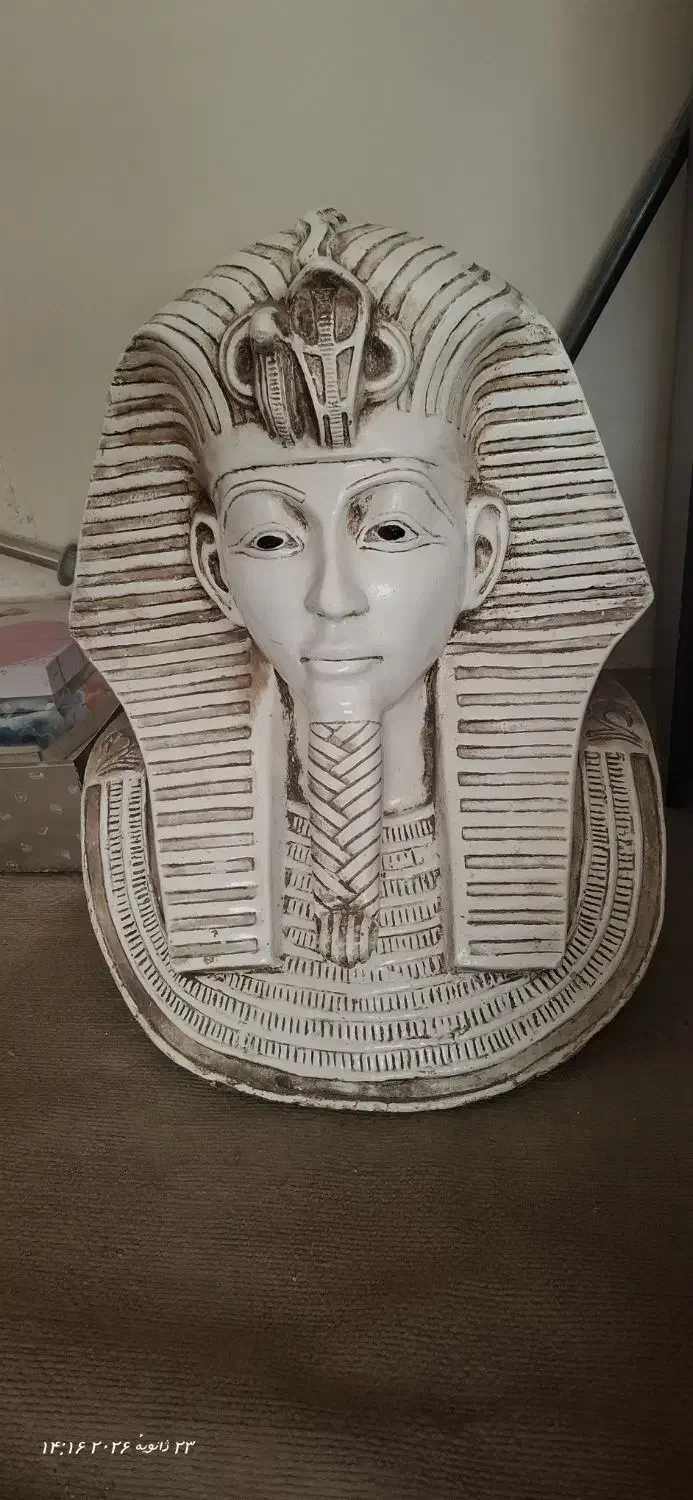 مجسمه|مجسمه، تندیس، ماکت|بیرجند, |دیوار