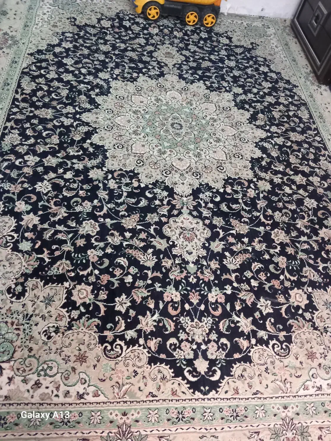 ۲ تا فرش ۱۲متری(مناسب باغ)|فرش|زنجان, |دیوار