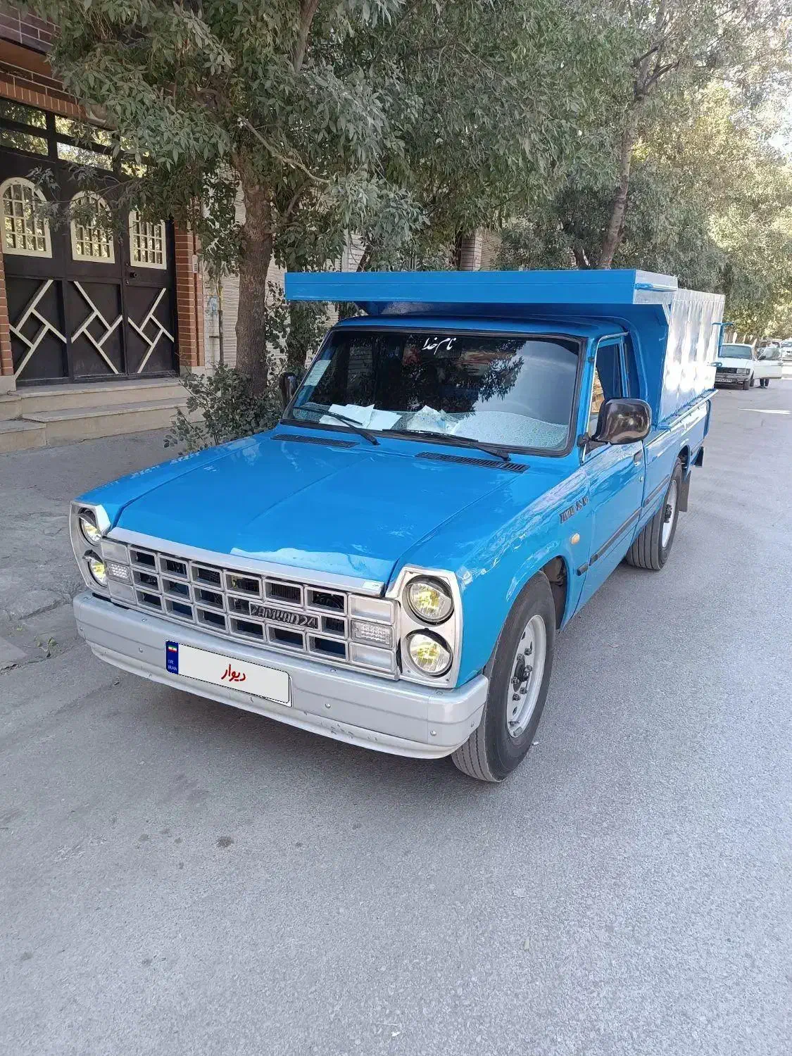 معاوضه نیسان دیزل با بنز 911اشمیزباری فقط|خودرو سواری و وانت|کرمانشاه, |دیوار