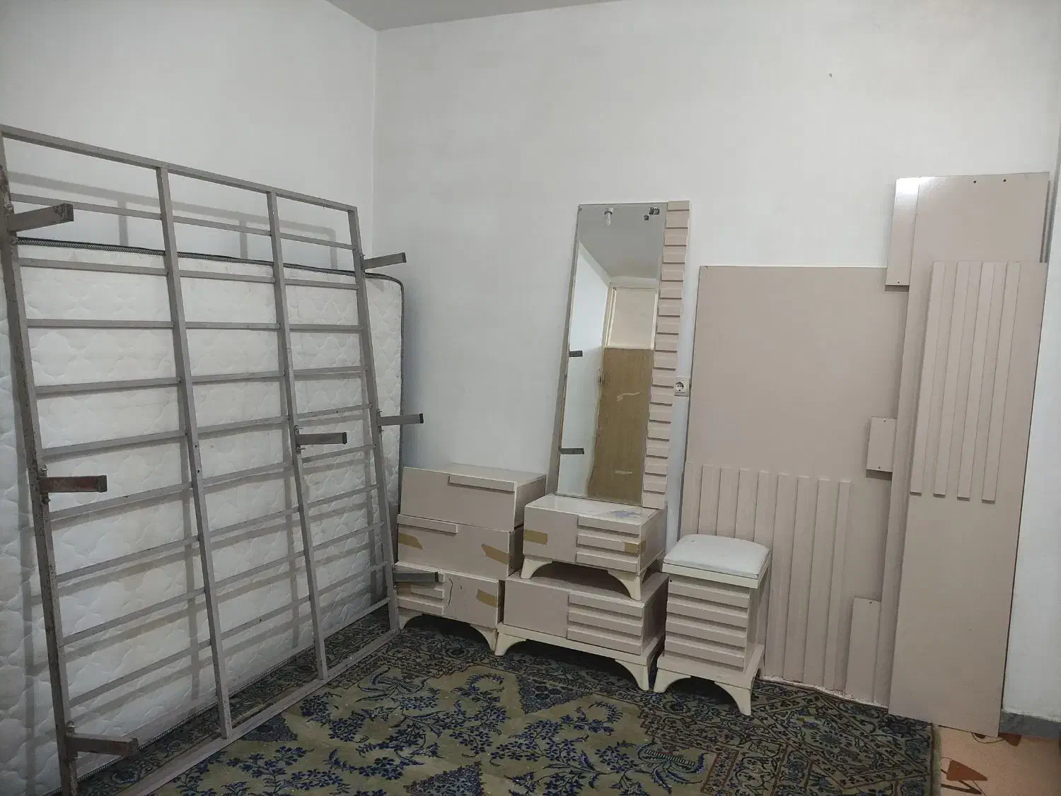 سرویس خواب دونفره|تخت و سرویس خواب|ایذه, |دیوار