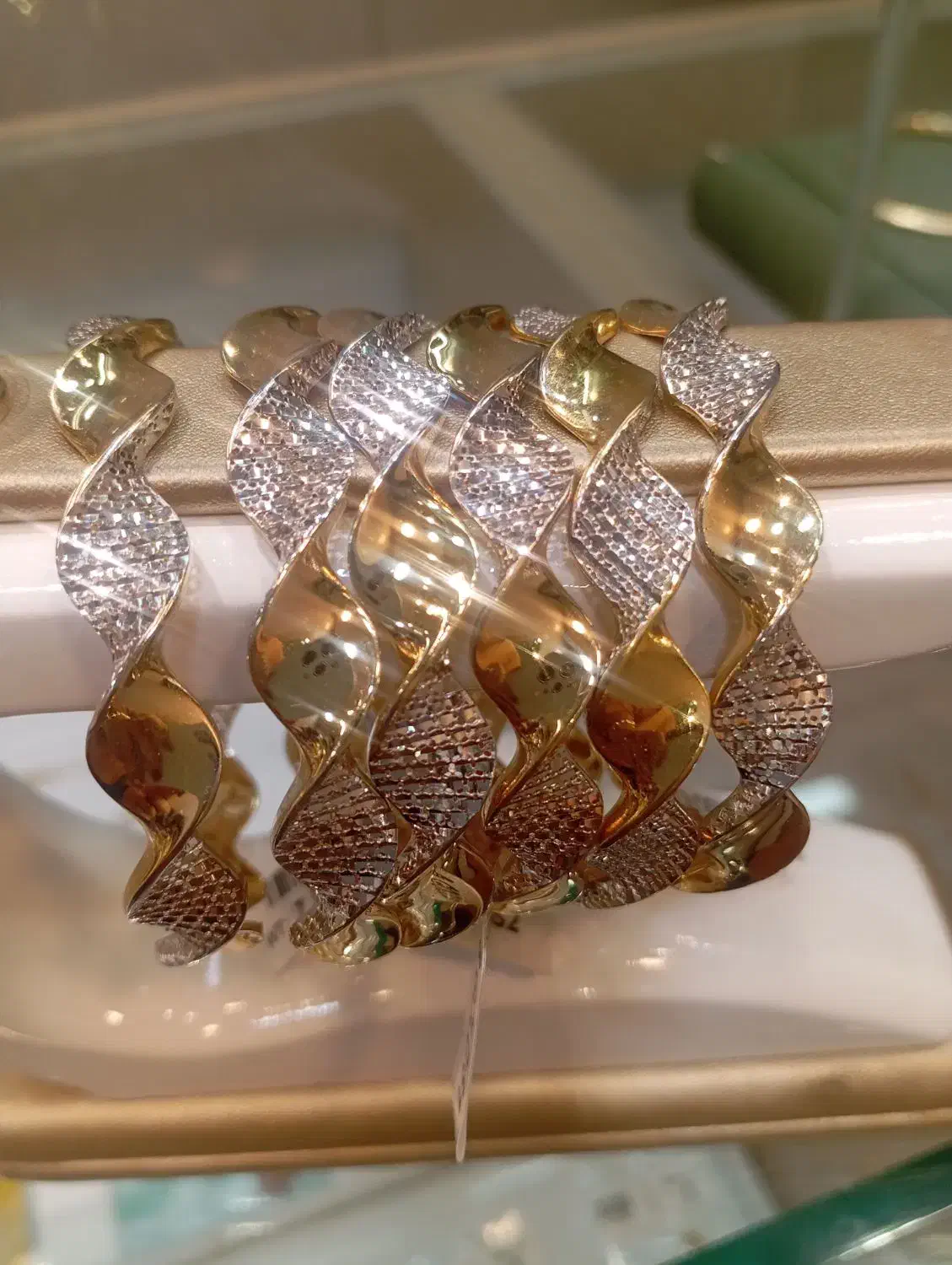 النگو طلا|جواهرات|کرمان, |دیوار