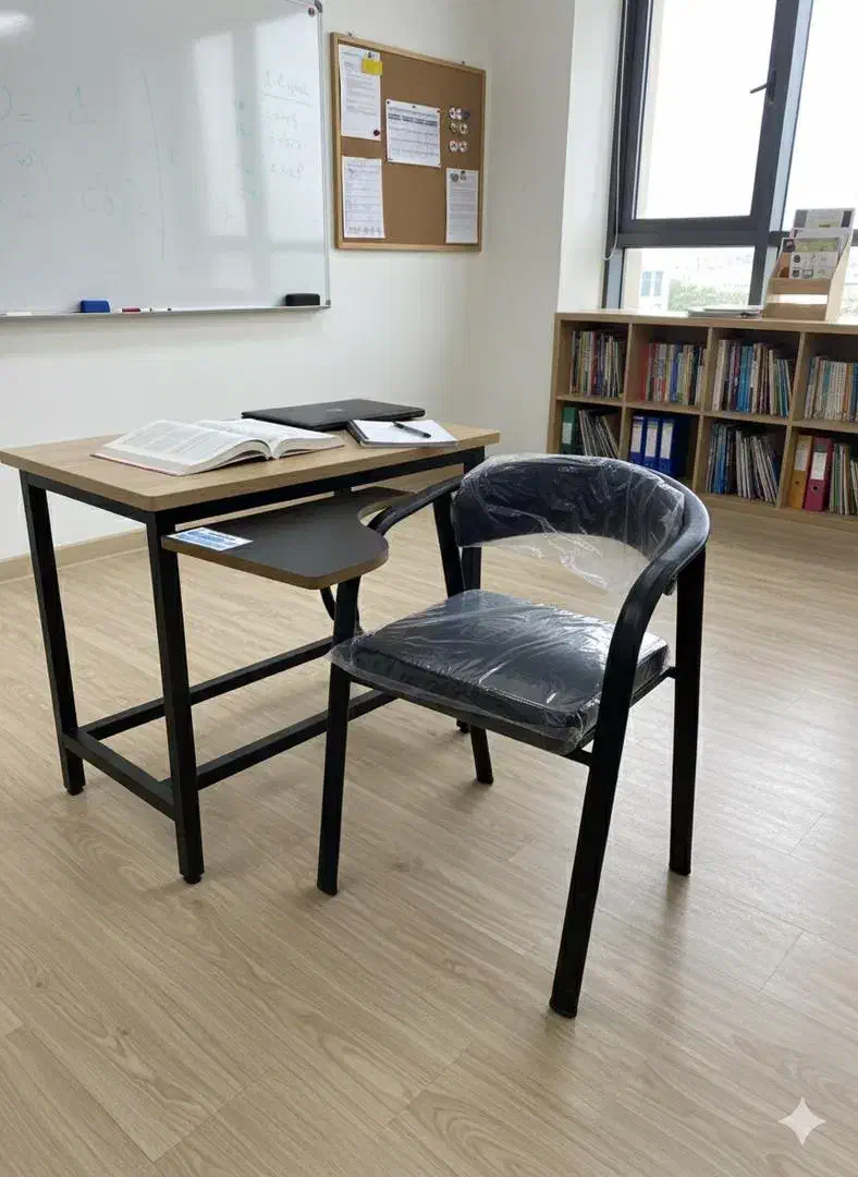 صندلی محصلی دانشجویی|صندلی و نیمکت|حمیدیا, |دیوار