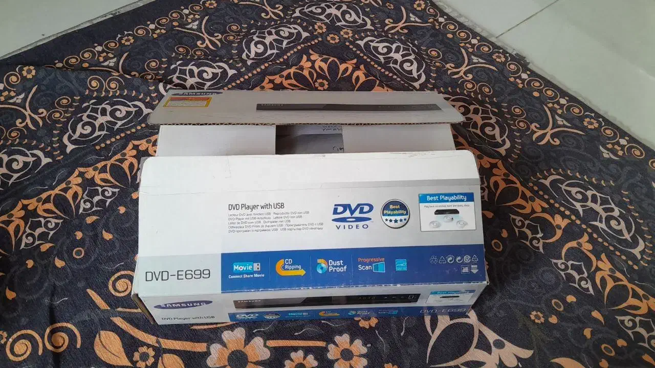 دی وی دی و۴۰ عددفبلم سینمایی ایرانی س دی|پخش‌کننده DVD و ویدیو|اندیشه, اندیشه فاز ۱|دیوار