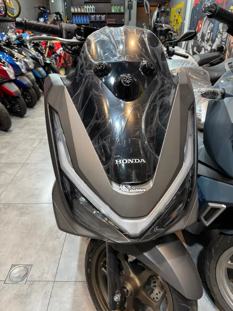 هوندا Pcx خشک|موتورسیکلت|تهران, مدائن|دیوار