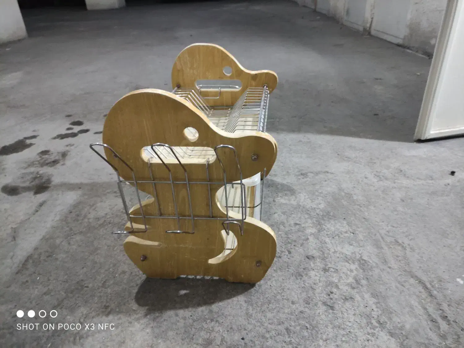 آبچکان|آبچکان و نظمدهنده ظروف|سهند, |دیوار