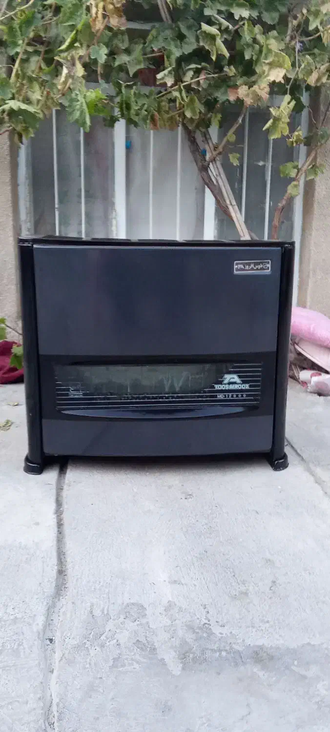 بخاری سالم تمیز بدون رنگ رفتگی|بخاری، هیتر، شومینه|آشخانه, |دیوار