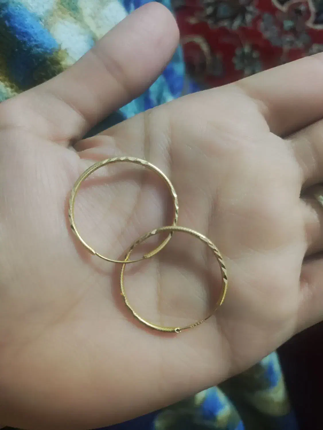 طلا۴۰۰بالای تابلو|جواهرات|قم, شهر قائم|دیوار