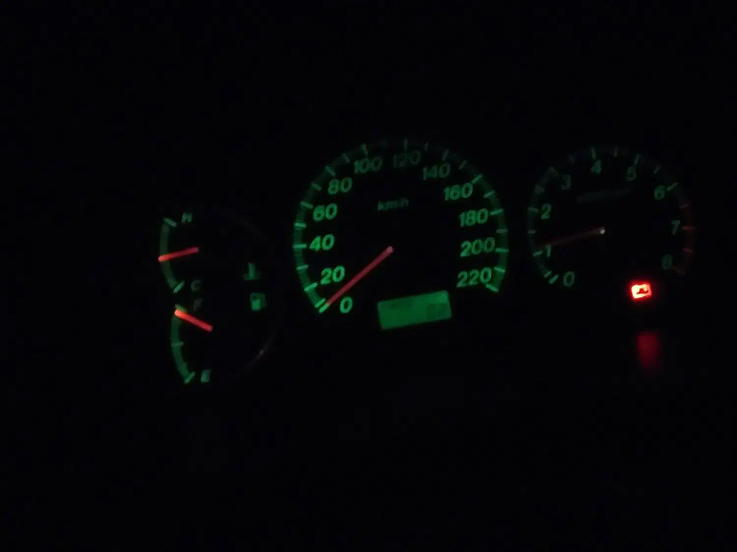 لوازم 323 و 206|قطعات یدکی و لوازم جانبی|تهران, تجریش|دیوار