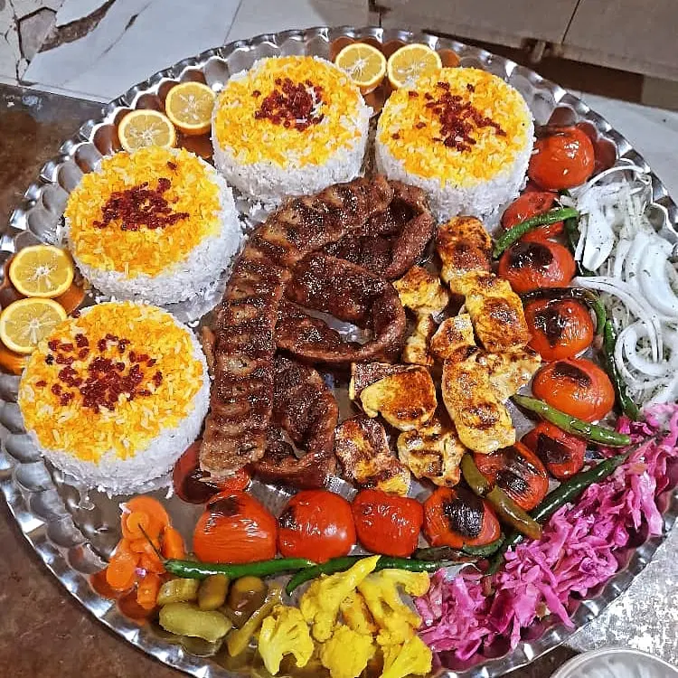 به نفر شریک برای راه اندازی رستوران بیرون برعسلویه|استخدام مالی، حسابداری، حقوقی|تهران, کامرانیه|دیوار