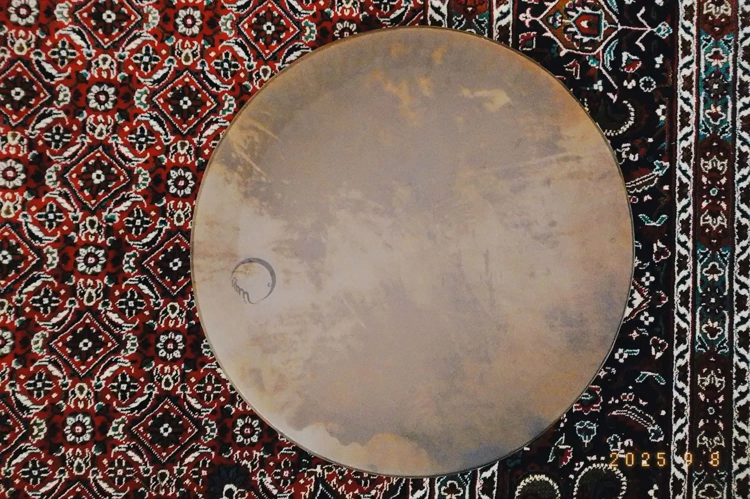 دف رستا|سازهای سنتی|کرمانشاه, |دیوار