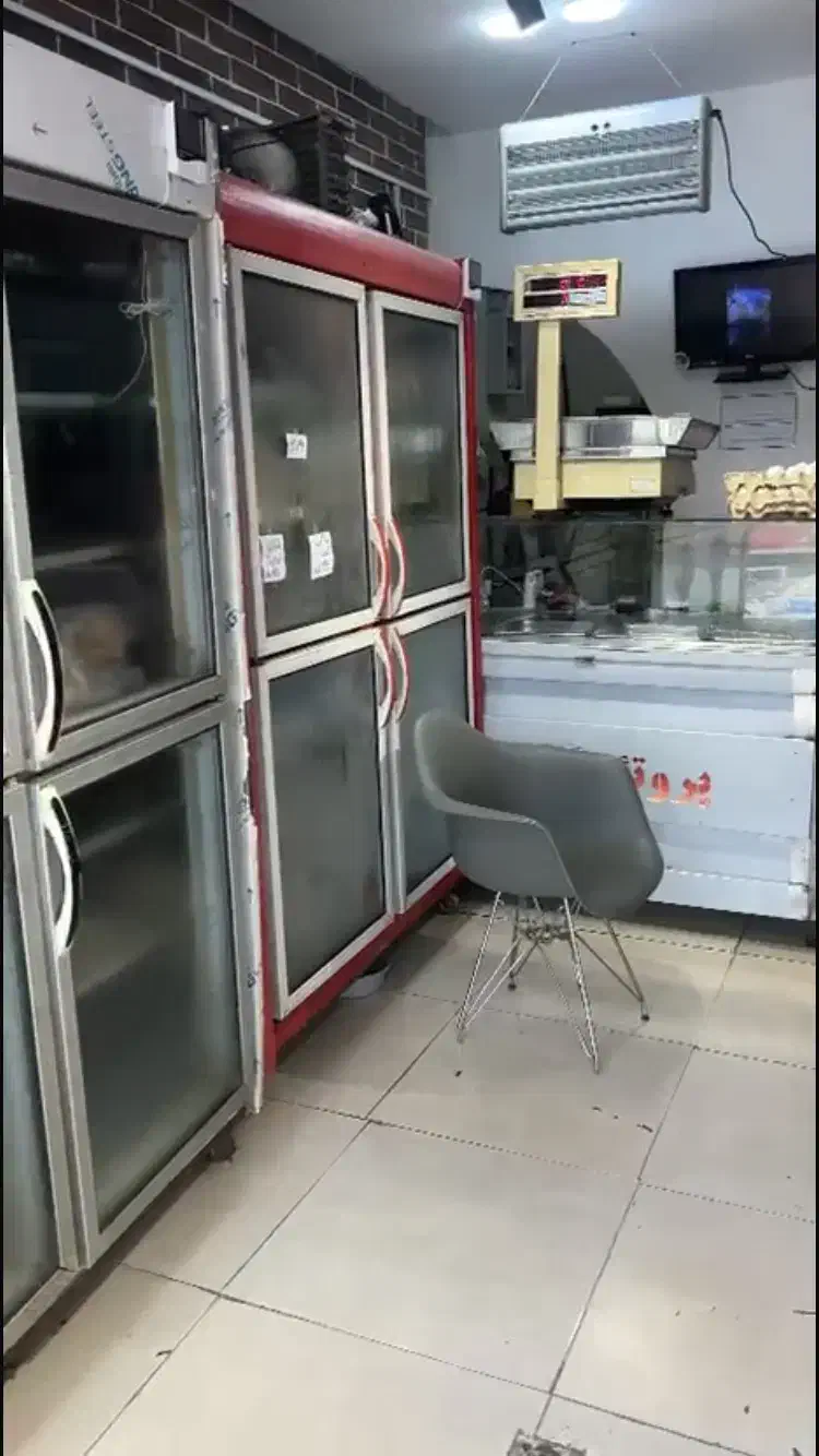 واگذاری یاشراکت درمغازه پروتئین ومرغ کشتاروزچابهار|فروشگاه و مغازه|چابهار, |دیوار