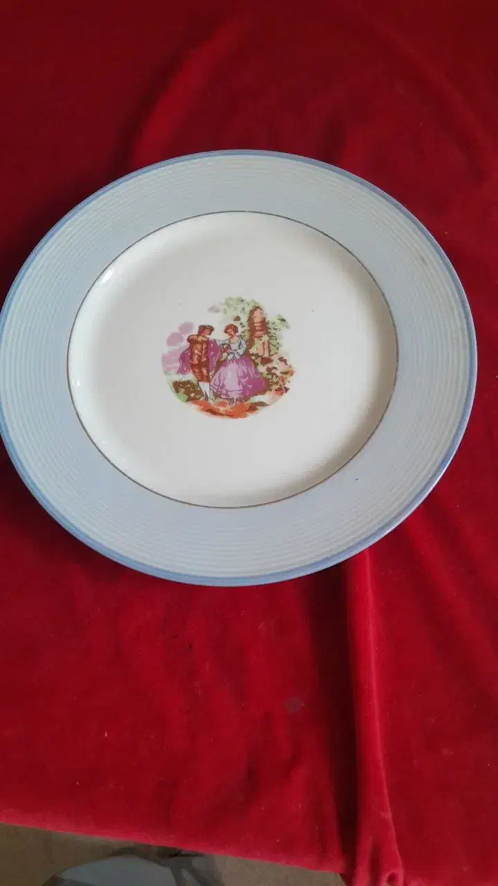 دیوارکوب|کلکسیون اشیاء عتیقه|تهران, مختاری|دیوار