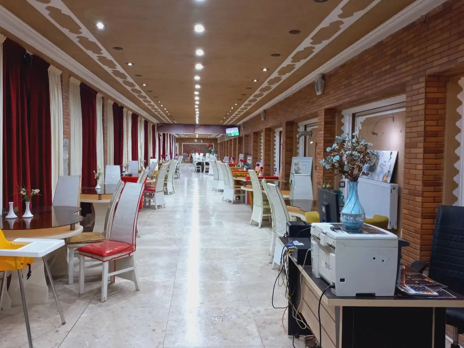 ادامه تخفیفات خانه عقدباغ گفتگو۲۰٪تخفیف وکافه ۳۵٪|خدمات پذیرایی، مراسم|اردکان, |دیوار