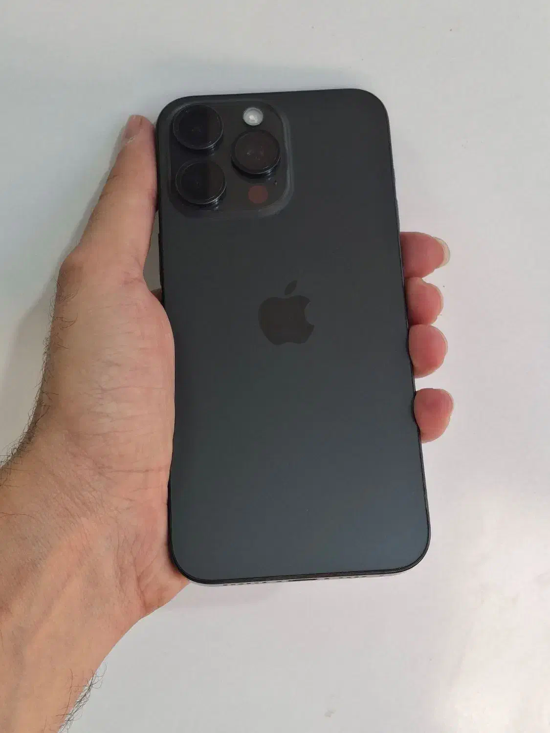 آیفون ۱۵ پرومکس باطری ۱۰۰ درصد درحدآک سایکل ۶۶|موبایل|بروجرد, |دیوار