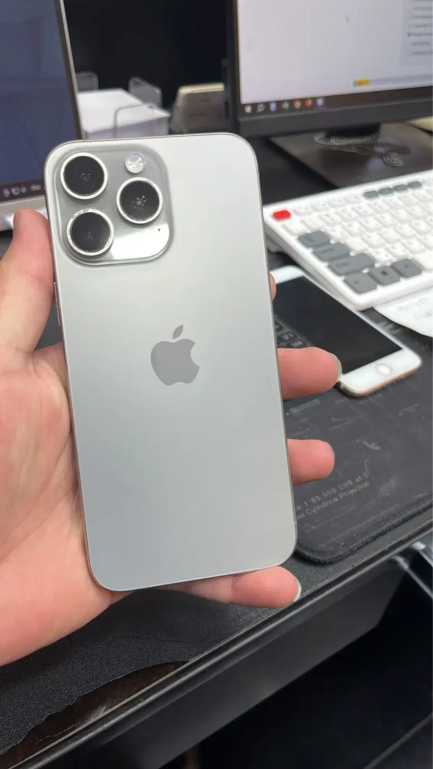 طرح تعویض ایفون نو با دست دو بصورت اقساط|موبایل|کرمان, |دیوار