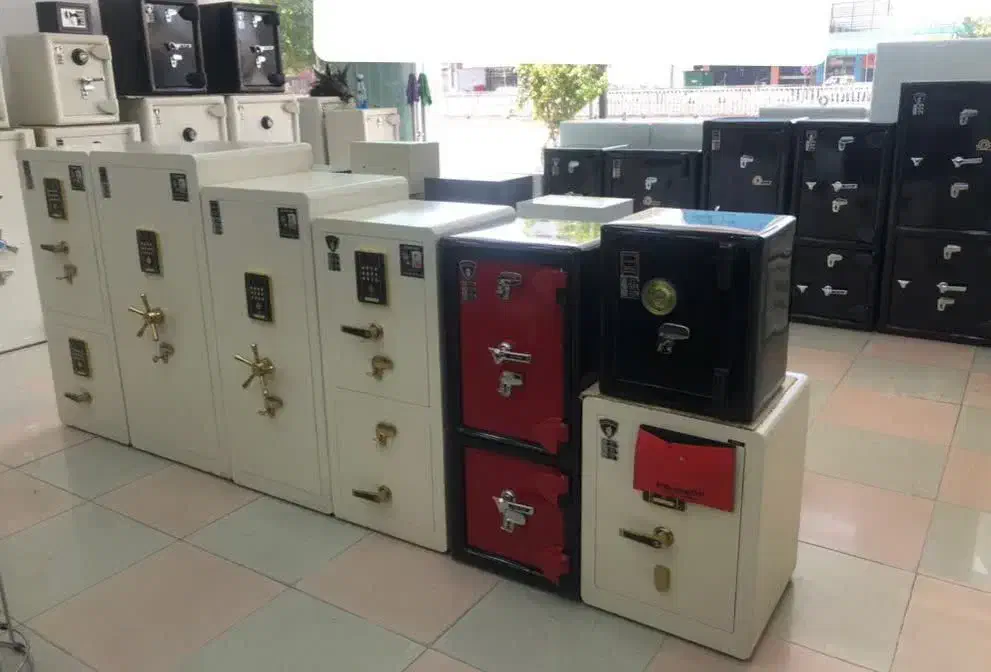 گاوصندوق تودوزی دار محکم بی واسطه|ابزارآلات|اسلام‌شهر, شهرک قائمیه|دیوار