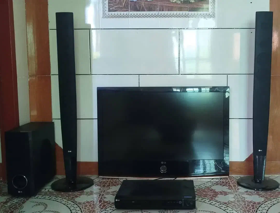 فروش LCD کره ای اصل|تلویزیون و پروژکتور|دهدشت, |دیوار