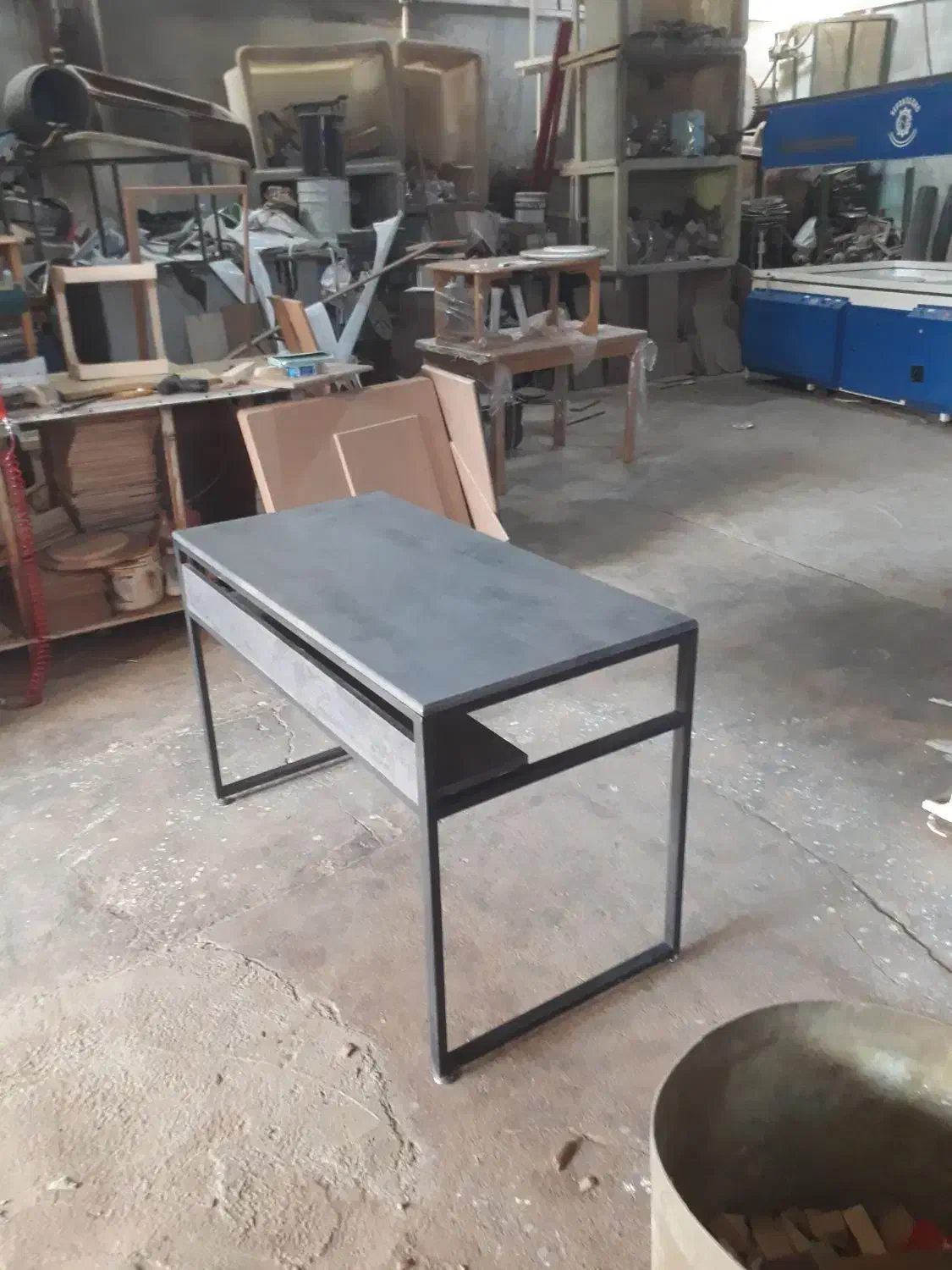 میز تحریر و میز|میز تحریر و کامپیوتر|تبریز, |دیوار