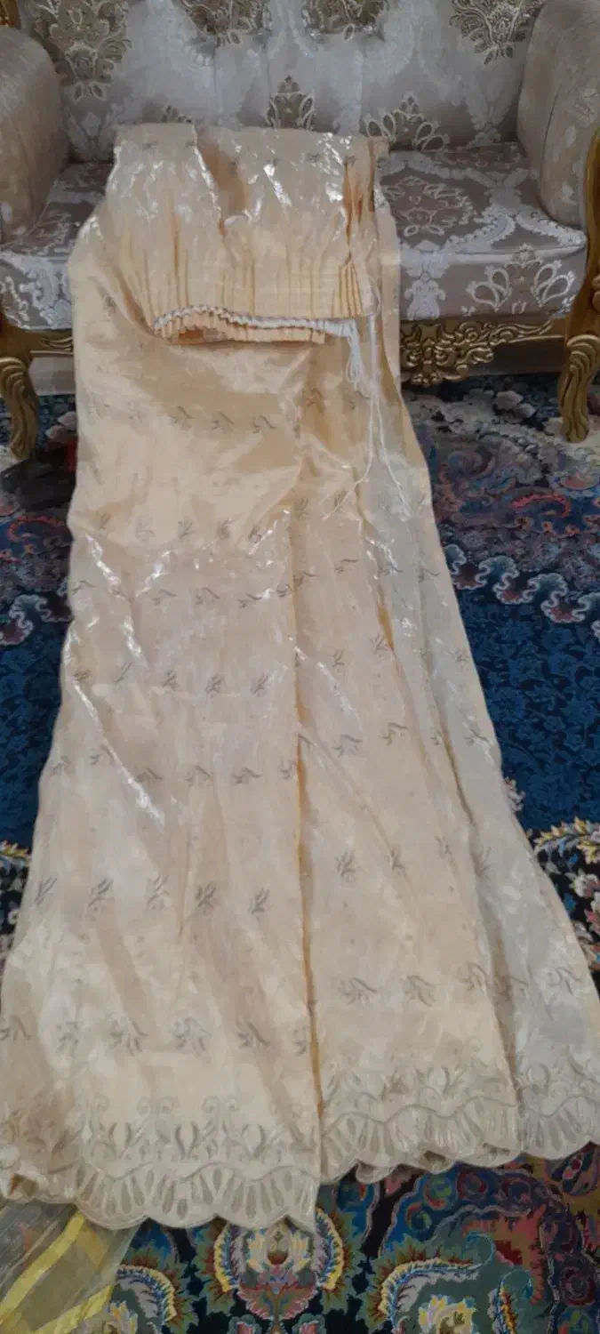 دو عدد پرده نو دوخته شده|پرده، رانر، رومیزی|شاهین‌شهر, عطار|دیوار