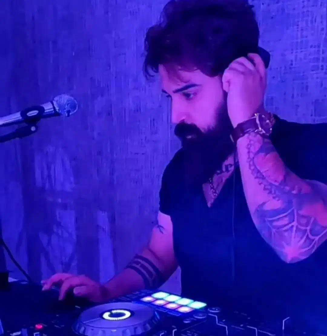 دیجی dj عقد عروسی تولد|خدمات پذیرایی، مراسم|اصفهان, خانه اصفهان|دیوار