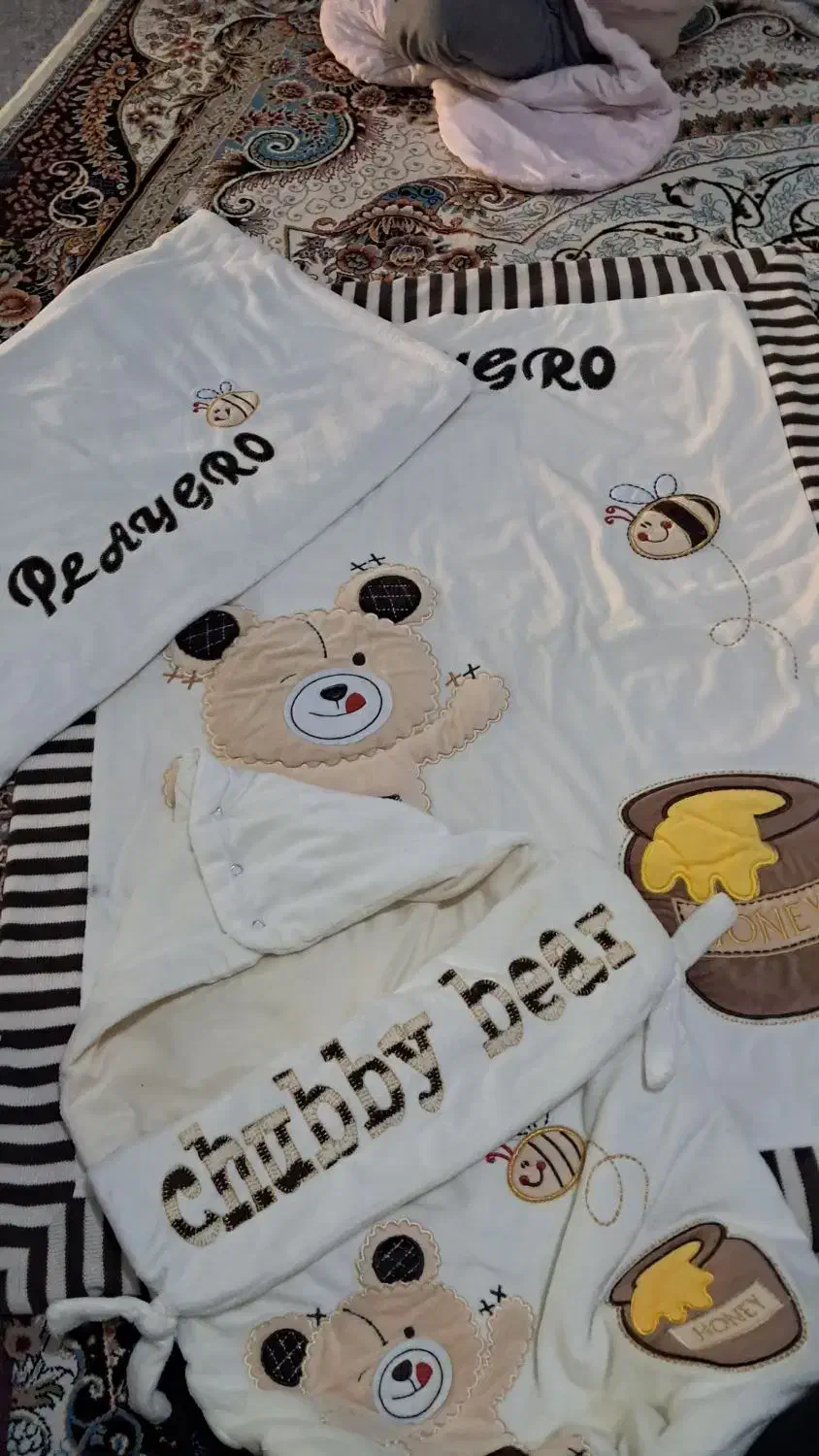 راحت خواب نوزاد در حد نو|اسباب و اثاث بچه|رباط‌کریم, نصیرشهر|دیوار