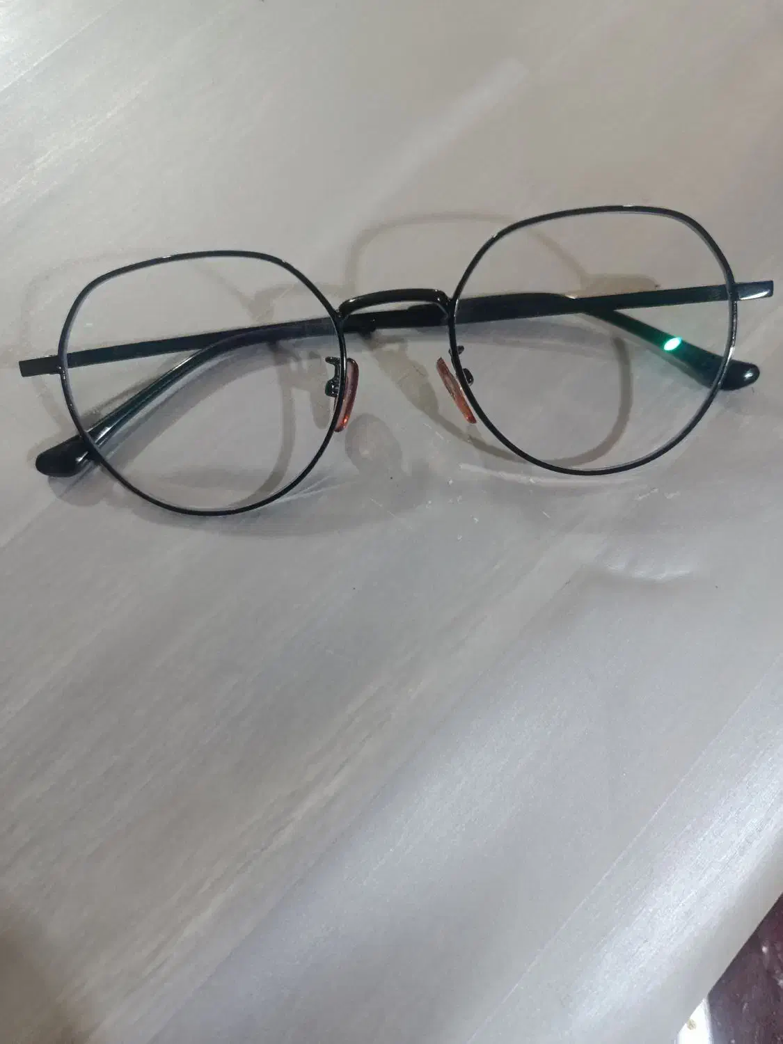 عینک|زیورآلات و اکسسوری|نهاوند, |دیوار