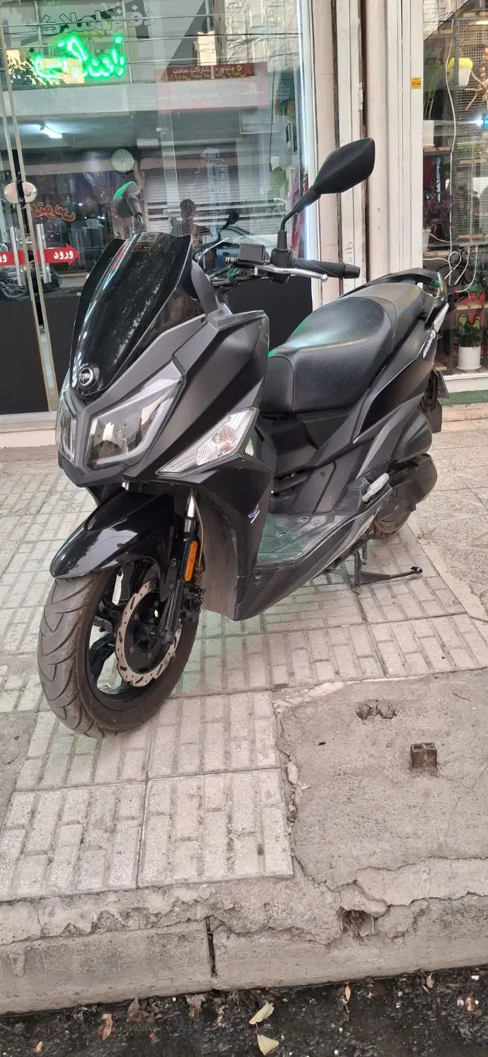 موتورگلکسی j200|موتورسیکلت|کرمانشاه, |دیوار