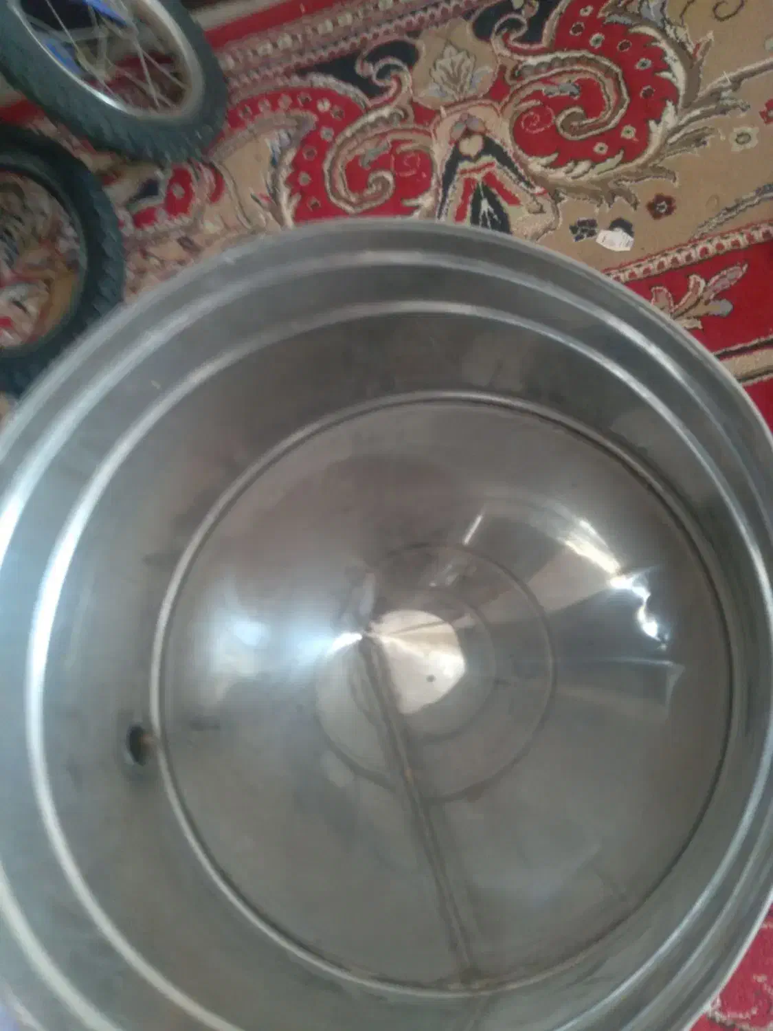 عرق گیر|ظروف پخت‌وپز|سپیدان, |دیوار